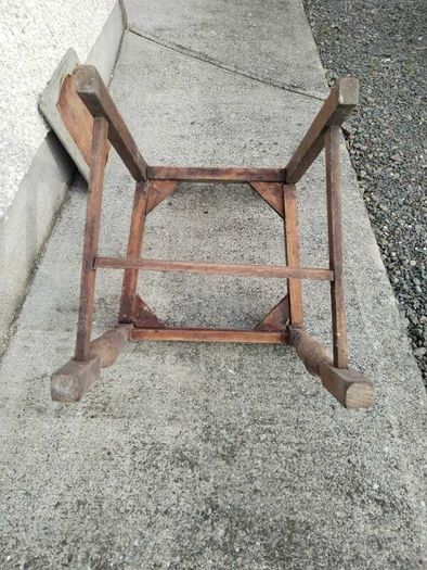 Antique Chair From The 1900's - Vintage Furniture Collectors Restoration Project - Retro Collectable