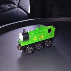 Thomas Wooden Railway Vintage Oliver