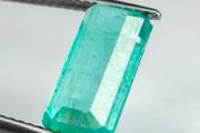 Priced to clear. Certified Natural 3.12ct Emerald. Rectangular Step Cut Certified Antwerp Lab