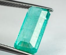 Natural 3.12ct Emerald. Rectangular Step Cut Certified Antwerp Lab