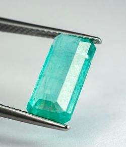 Natural 3.12ct Emerald. Rectangular Step Cut Certified Antwerp Lab