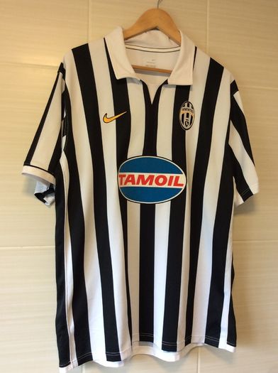 Juventus Jersey. Season 2006/2007. Official Nike Home Jersey. Authentic Original From The Time. Not A Modern Day Remake.