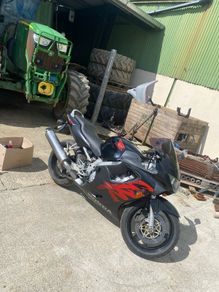 Mint 2000 Cbr600F4 for breaking - All parts available