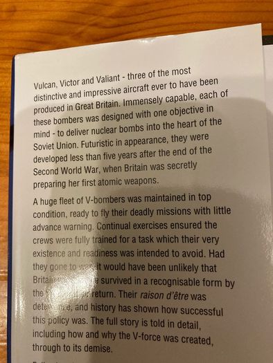 Military book:'V-Bombers'