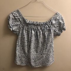 Floral top (size 14)