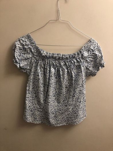 Floral top (size 14)