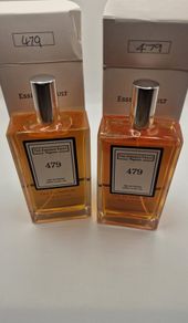 2 x 100ml bottles of women's perfume (Esscence Vault)