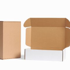 Plain Mailer Box white