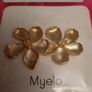 New earrings daisy design unopened packaging Image 2