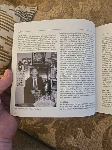 A Burren Journal.  By Sarah Poyntz. Illustrated By Gordon D'arcy & Anne Corff. Large Volume Paperback In Good Condition.  See Photos For Same.