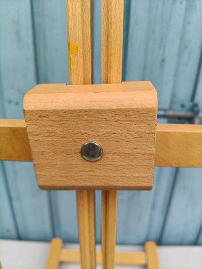 Table top easel