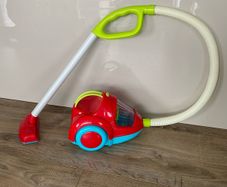 Toy hoover