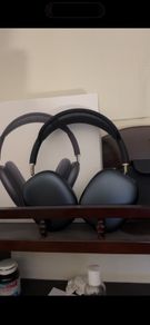 airpods max midnight blue