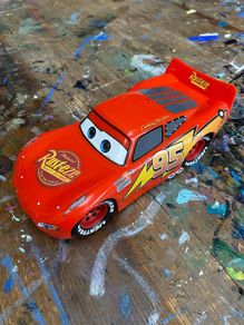 Disney & Pixar large Lightning McQueen car