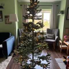 7ft Christmas Tree with LEDs
