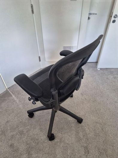 Herman miller aeron