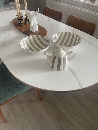 2 Large Pasta Bowls & Teapot