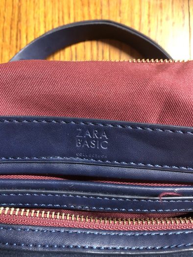 Navy handbag from Zara