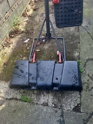 adjustable basketball hoop