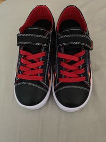 Boys Black & Red flame print Heelys size 13UK/EU 32