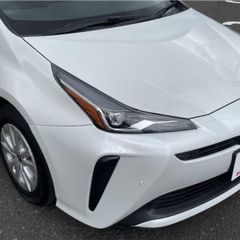Toyota Prius 2021 price negotiable new Nct and tax