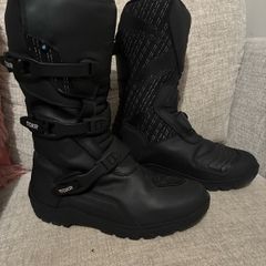 DXR Kruger Evo motorcycle boots size 9