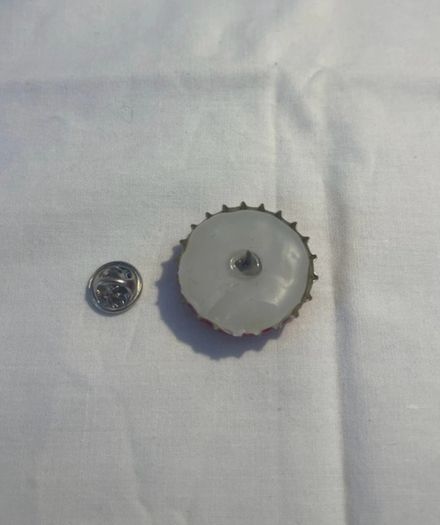 Coca Cola bottle cap pin badge