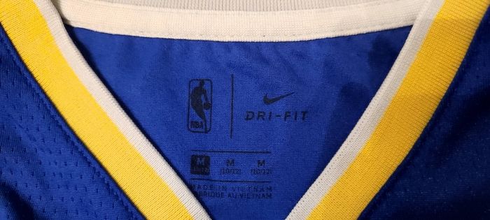 Original Nike NBA adult jersey size M - Golden State Warriors - Steph Curry No.30