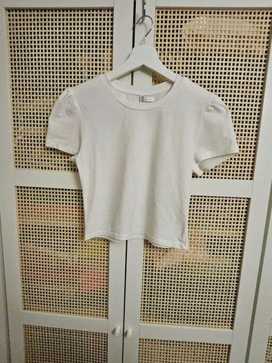 Off-white Cropped H&M S