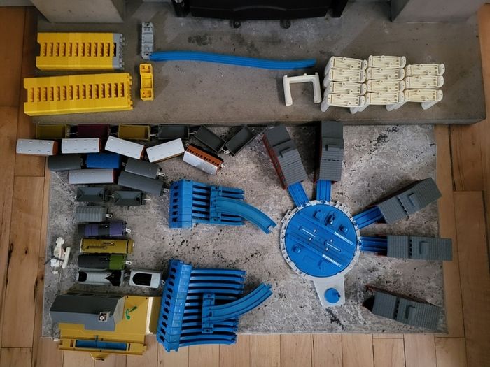 Tomy Trackmaster
