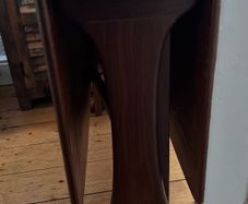 Free to go - folding wooden table