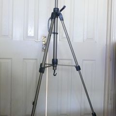 Tevion Camera Tripod