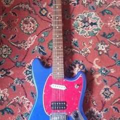 Squier Mustang