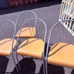 4 dining chairs