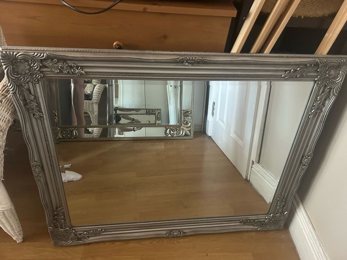 detailed mirror