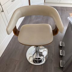 stools