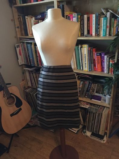 Stripe Fitted Skirt