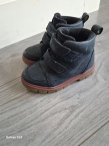 Kids shoes