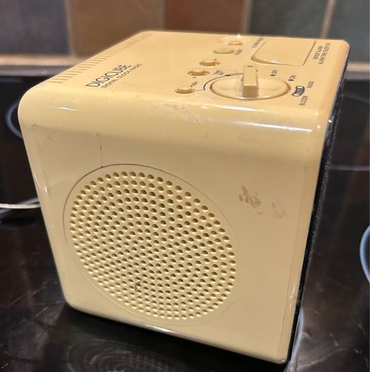 SONY Digicube ICF-C10L Digital Alarm Clock