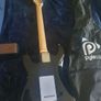 Pyle Electric Guitar with amp Image 2