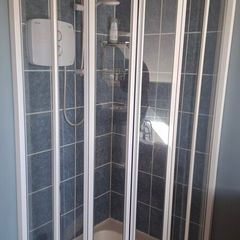 Curved Shower Door and Tray 900x900 quadrant