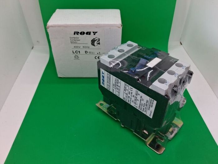 Postage - 2 Available x LC1 D6511 80A 600V 3P Telemecanique Contactor