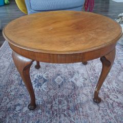 Vintage round coffee table