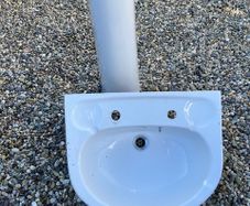 Pedestal Sink