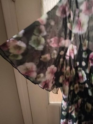 Yours London curve Plus Size Black Floral Print Maxi Smock Dress. Like new.