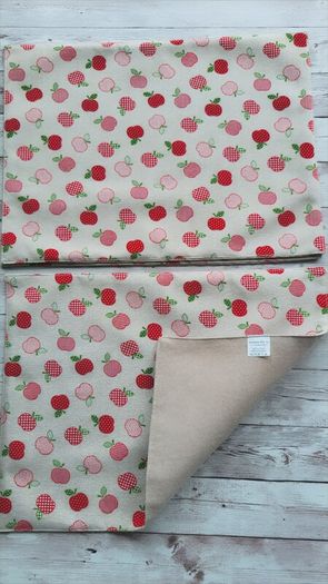 Table runner /Placemats " Little Apples"