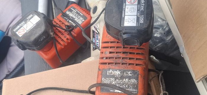 drill charger maktec