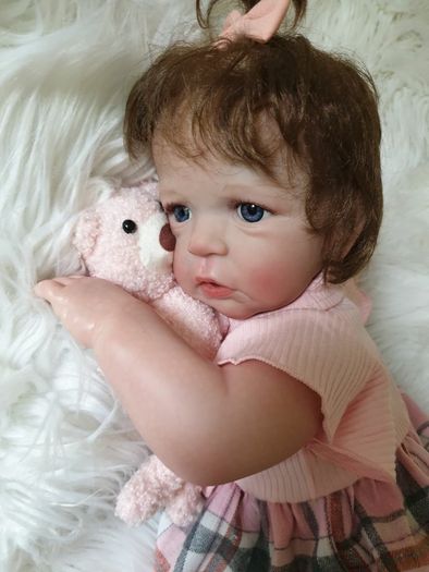 Reborns By Laura.  Introducing Annie.  Heavy, Weighted Reborn Doll