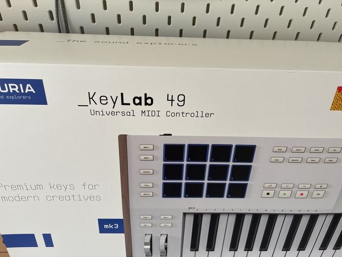 Arturia Keylab 49 Mk3 Midi Keyboard Controller
