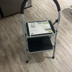 2 step ladder